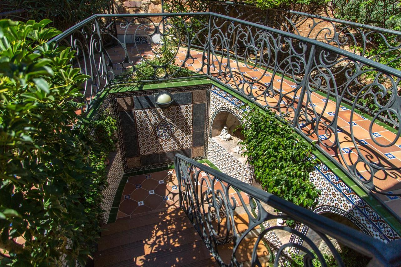 Apartamentos Gaudi Style Náquera 外观 照片